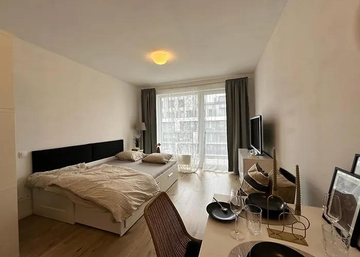 Slnecnice, Flexibilny Pristup * Bratislava